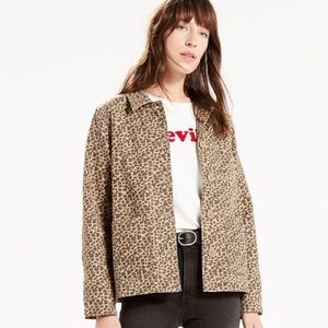 Levi’s leopard print chore coat sz small